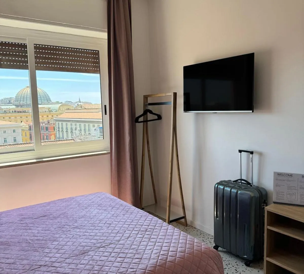 Guest house Incoming Municipio Hotel Naples Italy